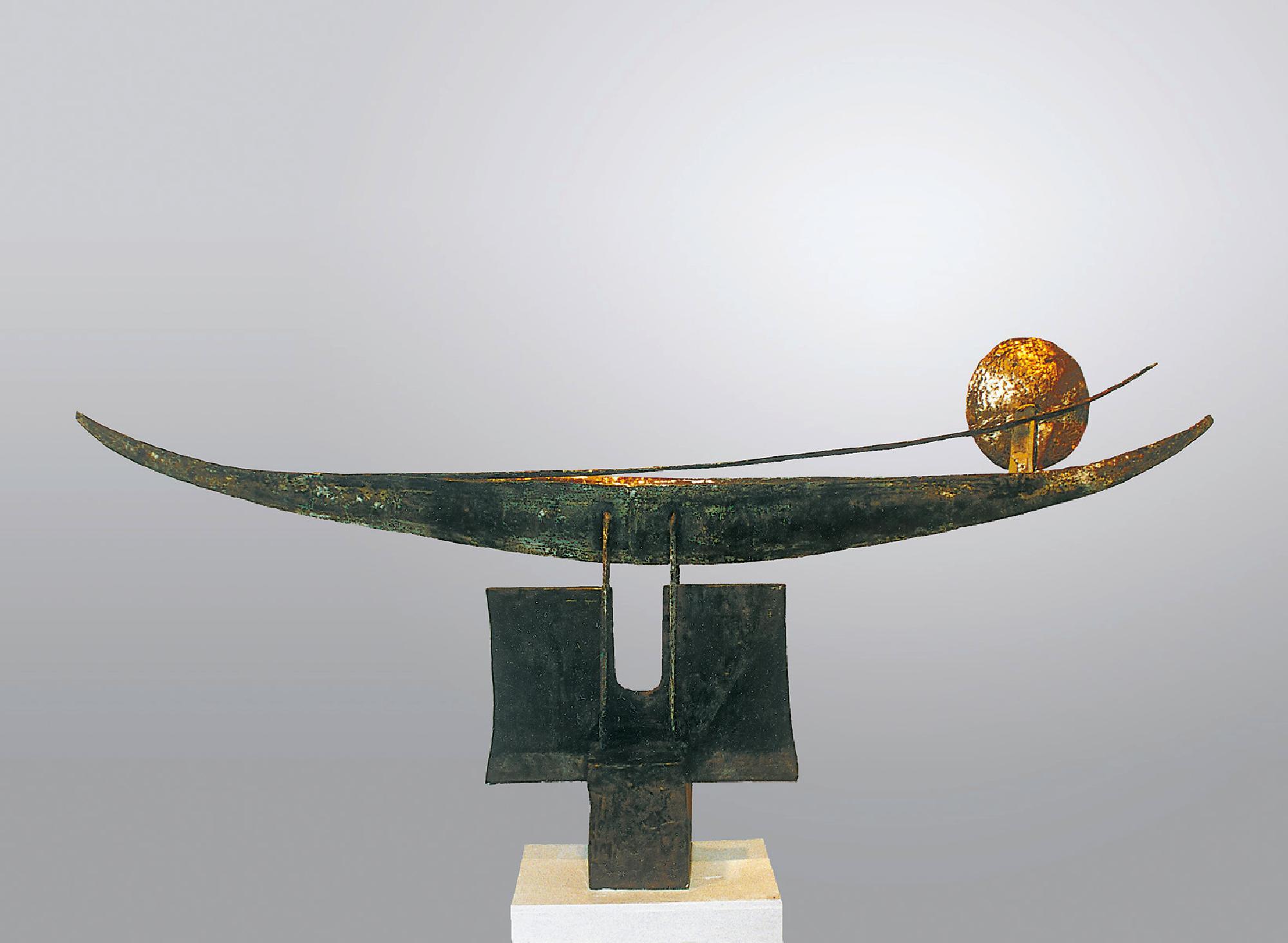 Leonard Lorenz: Beyond the Horizon there is Continuation
1992
310 × 90 × 50 cm
bronze